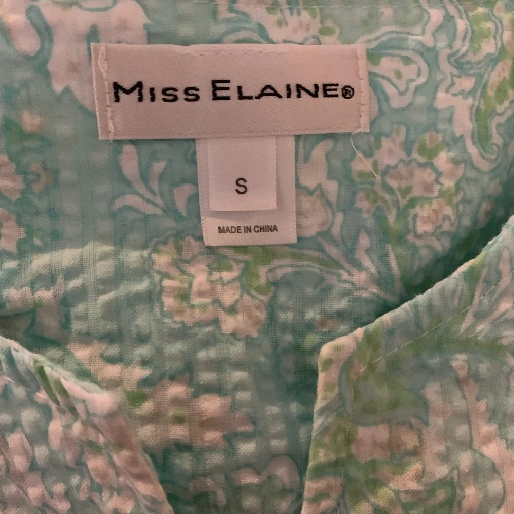 Miss Elaine House Dress Size S - Picture 6 of 9